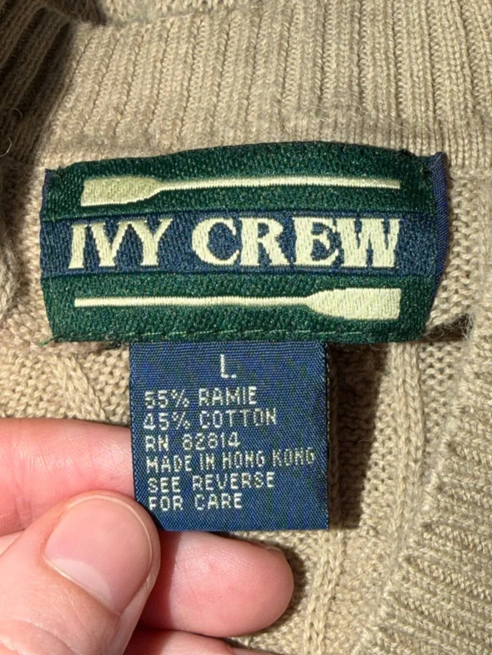 IVY CREW Men's Vintage Beige Knit V-Neck Large Sweater Vest - Picture 3 of 4